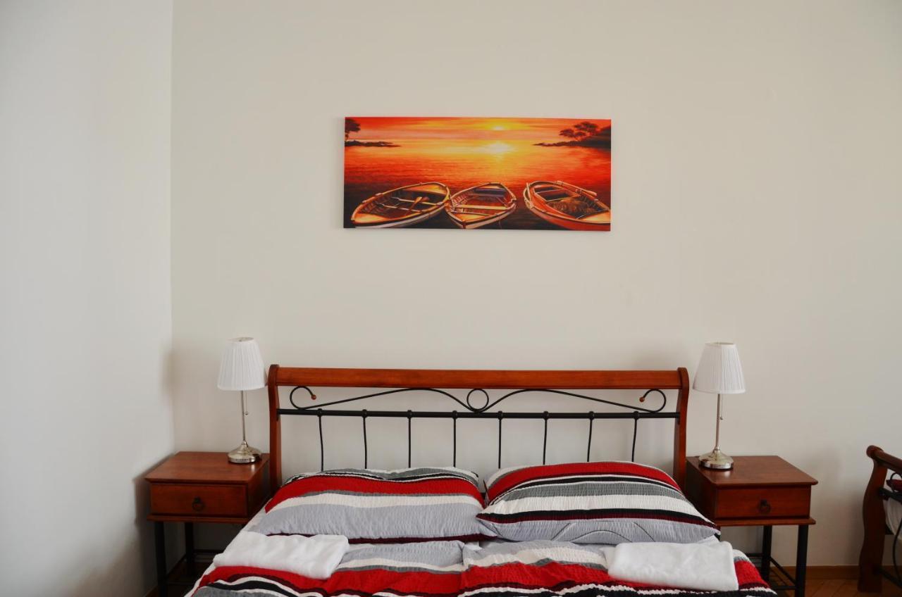Apartment In The Heart Of Prága Kültér fotó
